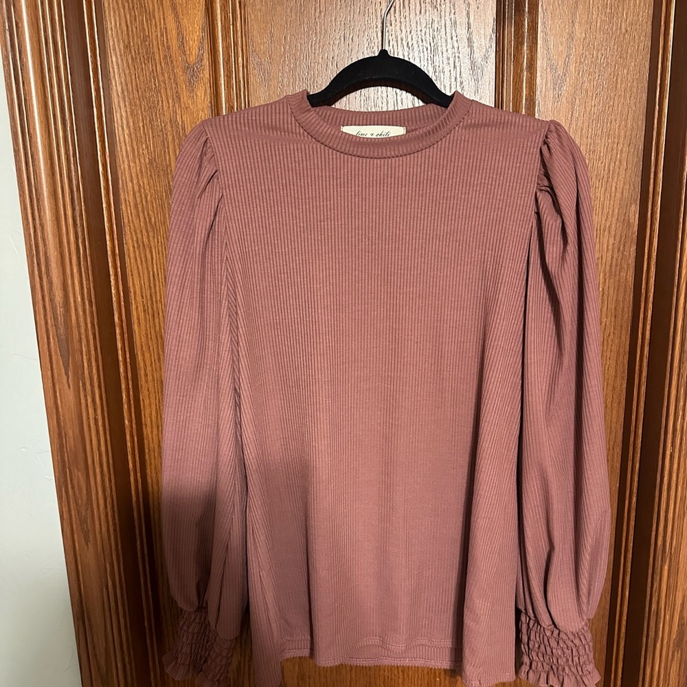 Lime and chili Size large mauve blouse